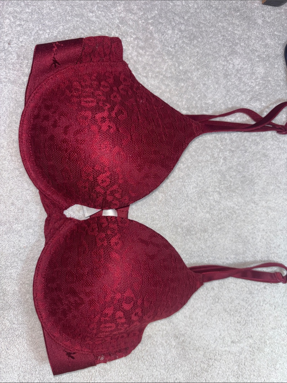 PINK Victoria's Secret Burgundy Leopard-Texture T-Shirt Bra